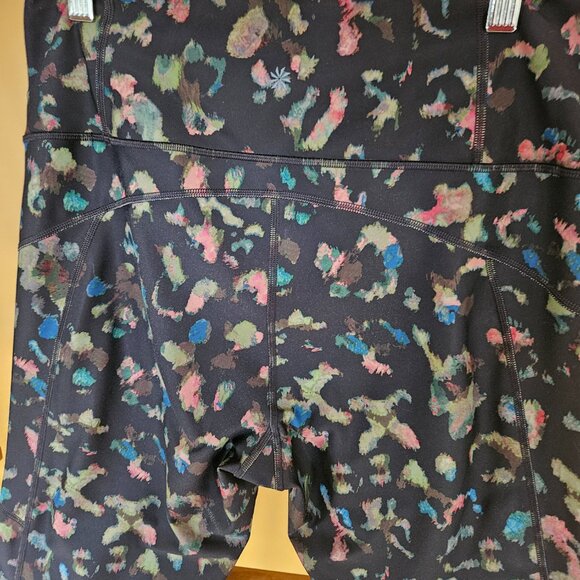 ATHLETA RAINER LEOPARD PRINT LEGGINGS/MATCHING OLD NAVY TANK - LARGE - Picture 5 of 8